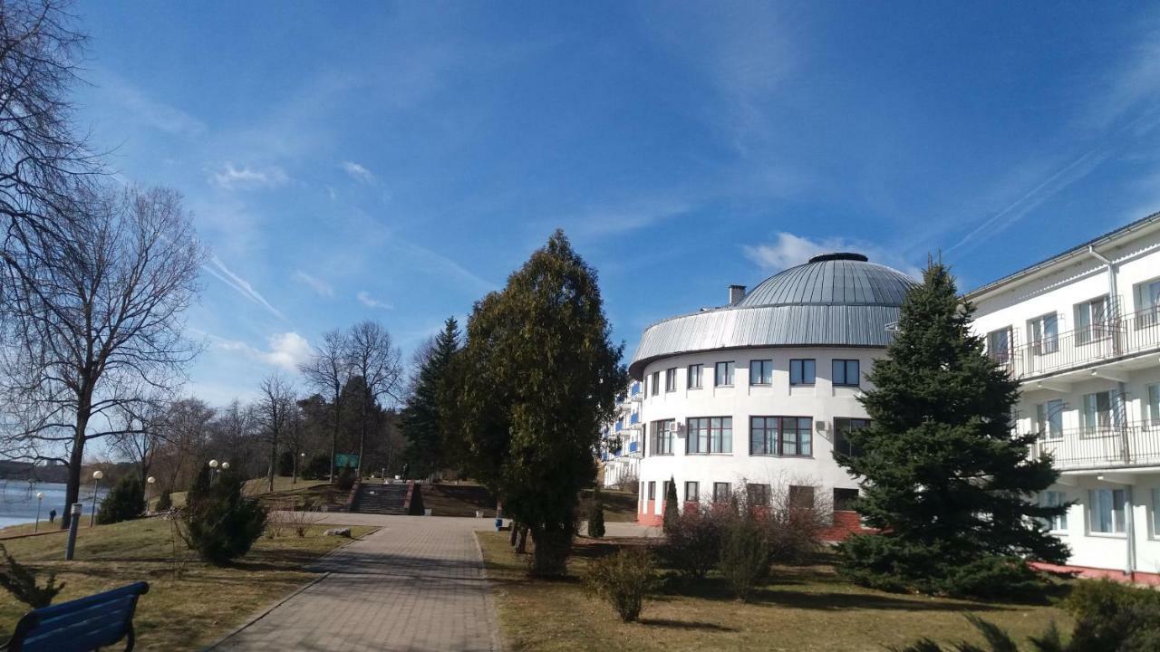 Sanatorium Naroch Hotel Exterior foto